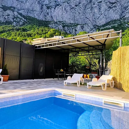 别墅 Villa Top Hill - Private Pool & Jacuzzi *