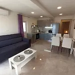 Hill - Heated Pool & Jacuzzi, Panoramic Sea View * Makarska