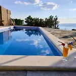 Villa Villa Top Hill - Private Pool & Jacuzzi Makarska