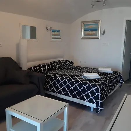 Hill With Private Pool