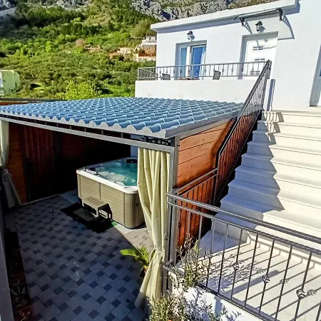 Villa Top Hill - Private Pool & Jacuzzi Makarska