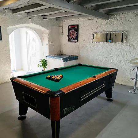 Villa Hill With Private Pool Makarska