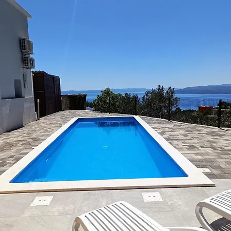 Hill - Private Pool & Jacuzzi *