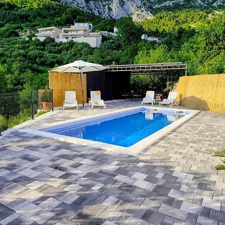 Villa Top Hill - Private Pool & Jacuzzi * Макарська