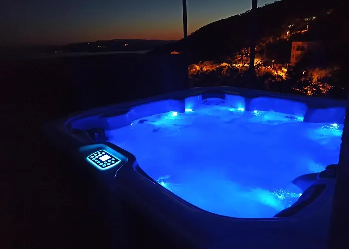 Вілла Hill With Private Pool *