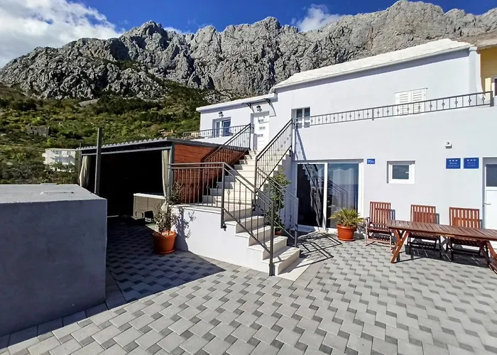 Villa Hill With Private Pool *