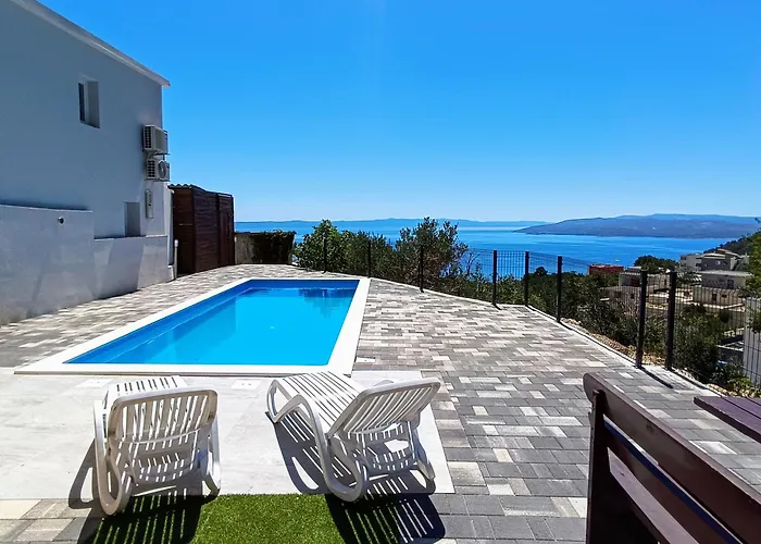 Hill With Private Pool Makarska