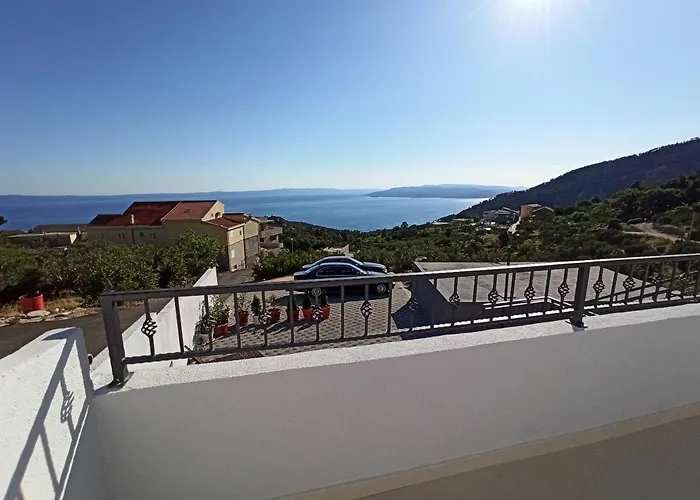 Villa Hill With Private Pool