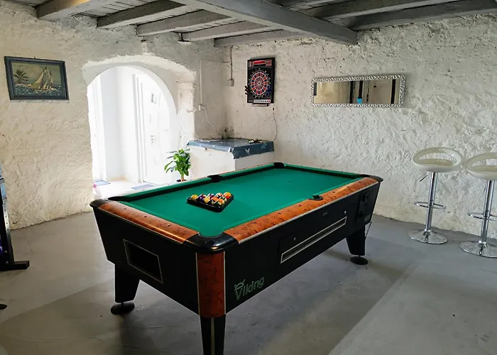 Villa Hill With Private Pool Makarska